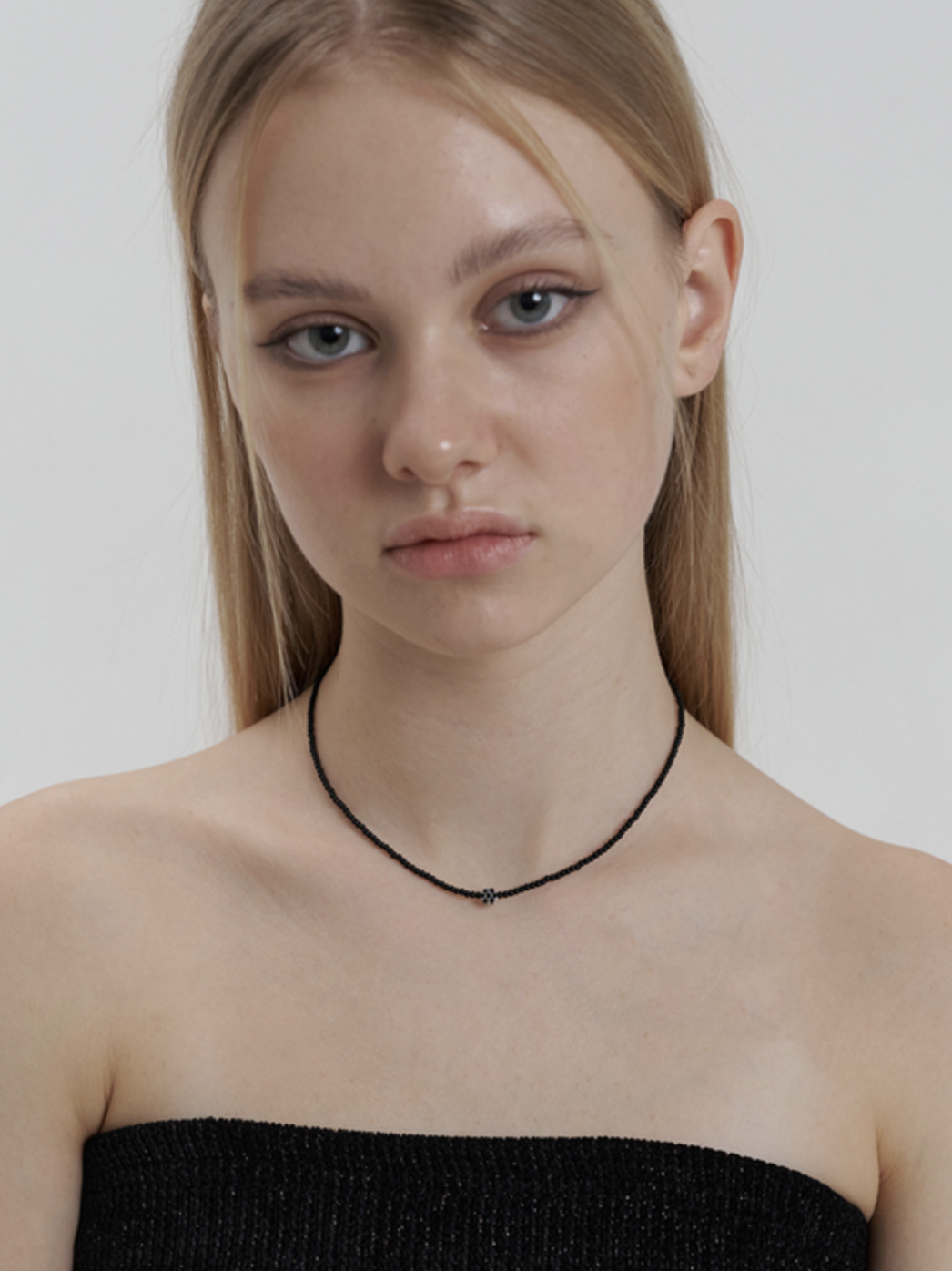 black cubic flower necklace
